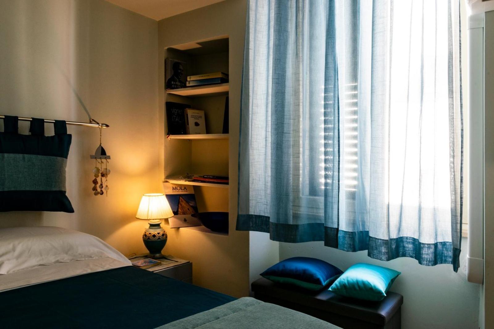 Palazzo Vaaz Apartman Mola di Bari Kültér fotó