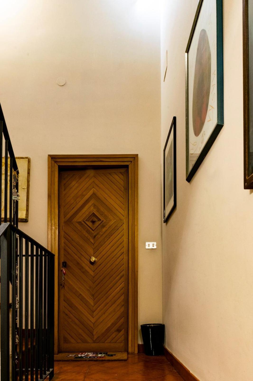 Palazzo Vaaz Apartman Mola di Bari Kültér fotó