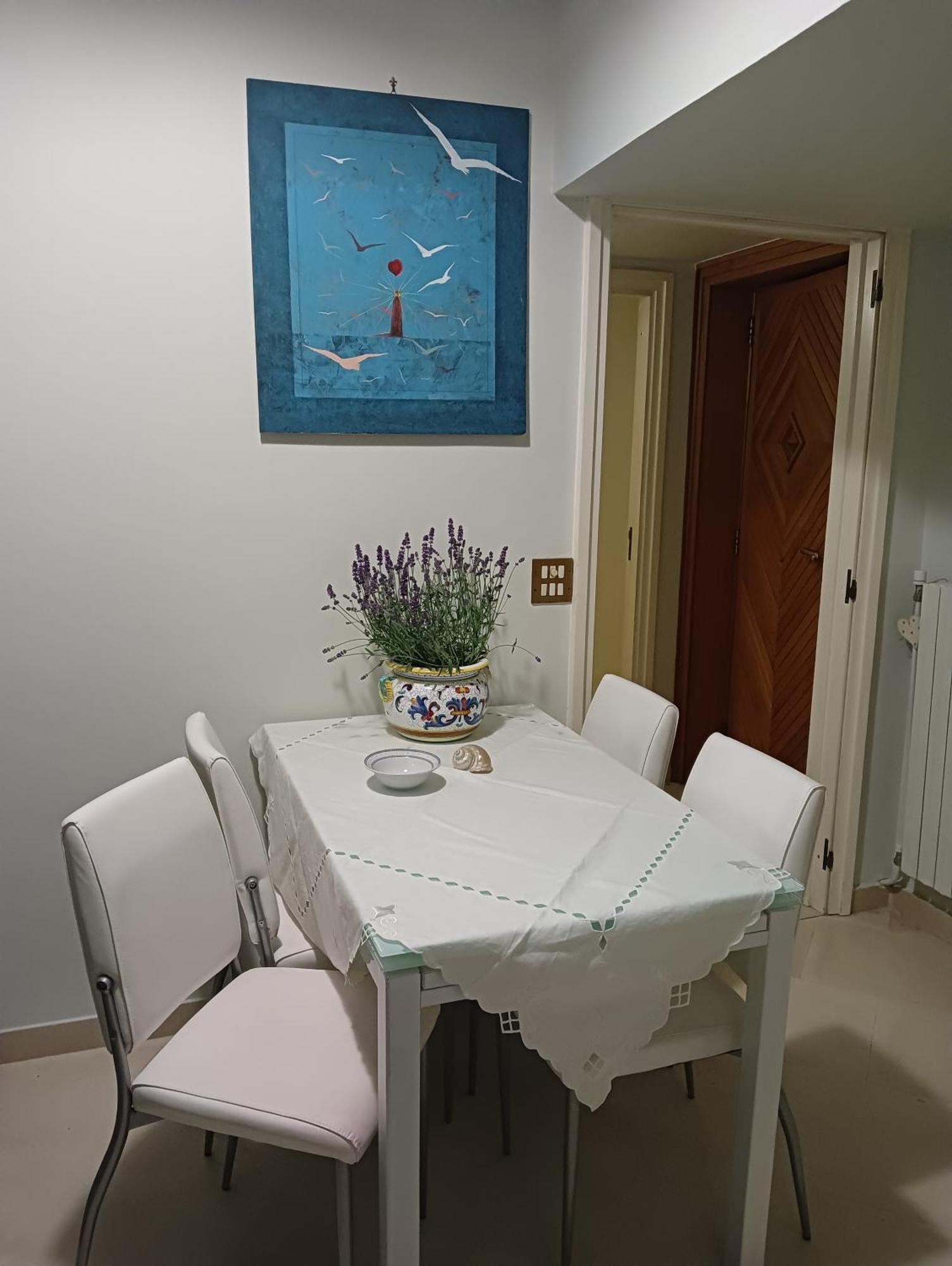 Palazzo Vaaz Apartman Mola di Bari Kültér fotó