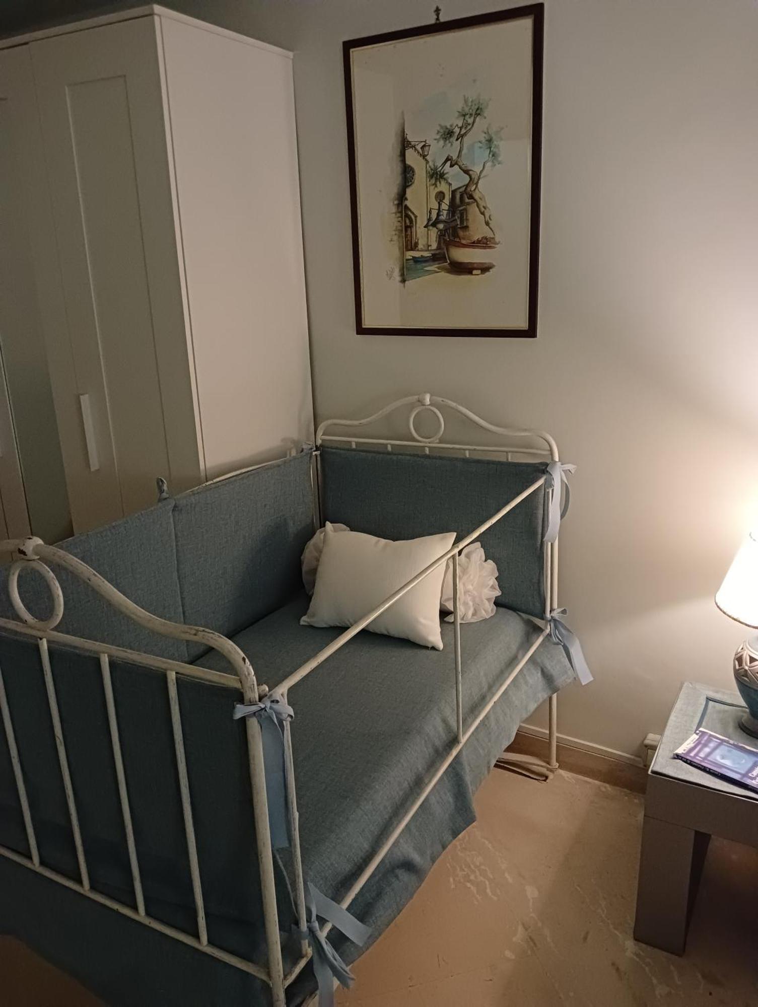 Palazzo Vaaz Apartman Mola di Bari Kültér fotó