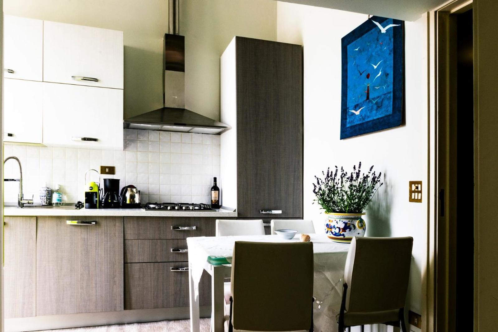 Palazzo Vaaz Apartman Mola di Bari Kültér fotó